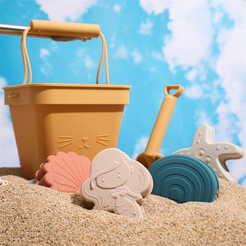 Silicone Beach Bucket Set