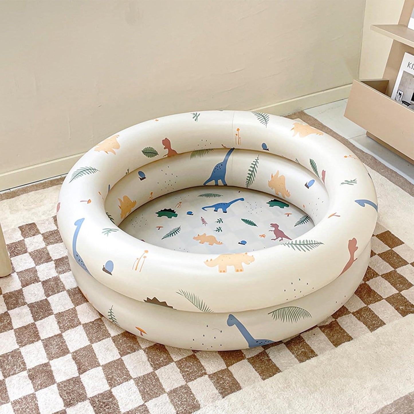 Float Rings & Blow Up Pool