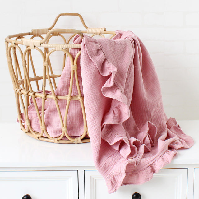 Ruffled Edge Blanket