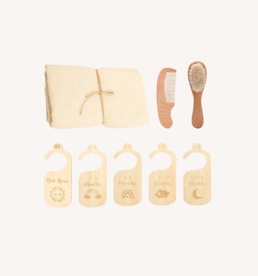 Bath & Clothing Divider's Gift Set