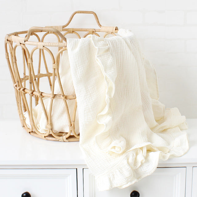 Ruffled Edge Blanket